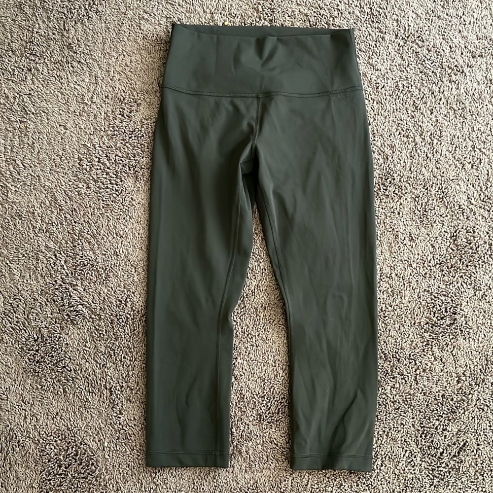 Capri Pants. - image 1
